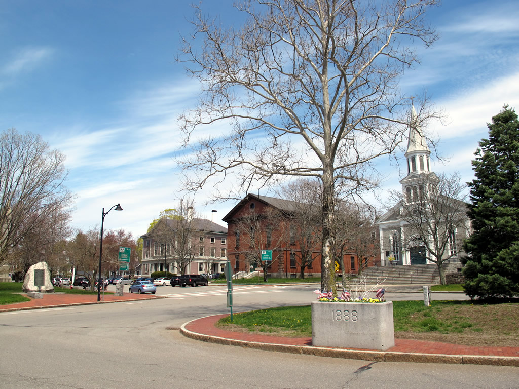 Civil War Monument in Monument Square, Concord MA